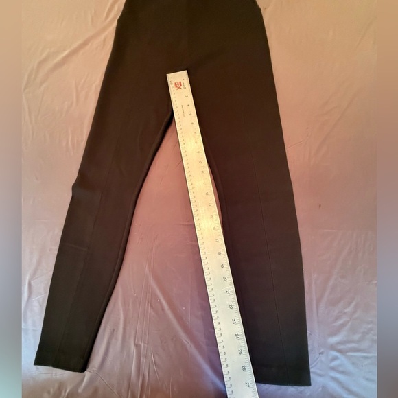 SOLD OUT NWT Lysse Deep Olive Center Seam Ponte High Waist Leggings Small $88 - Picture 10 of 11